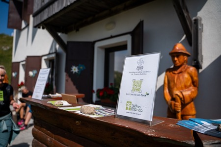 Odprtje najvišje ležeče knjižnice v Sloveniji (10)